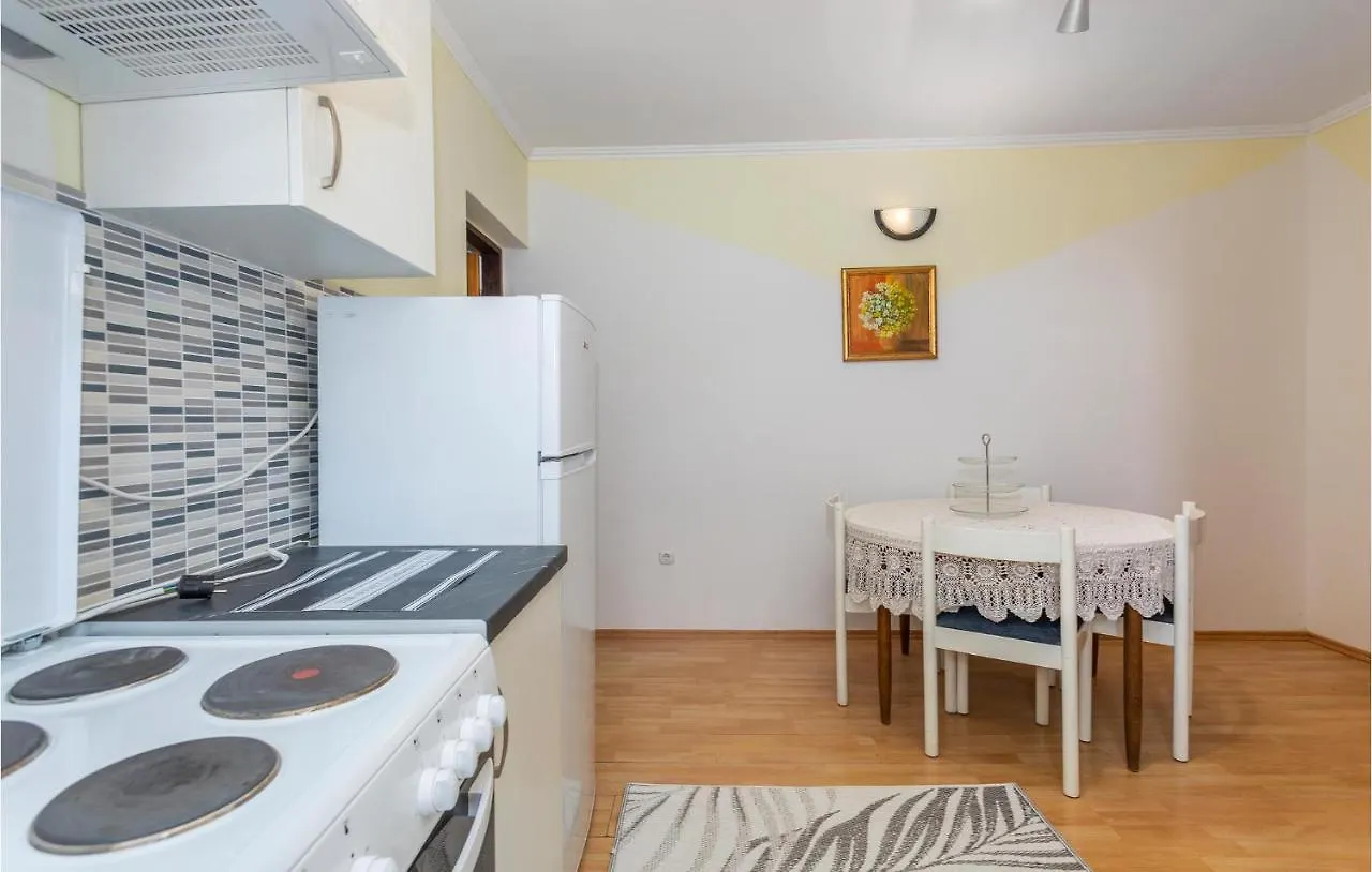 Nice Apartment In Stara Baska 1 With Wifi Kroatien